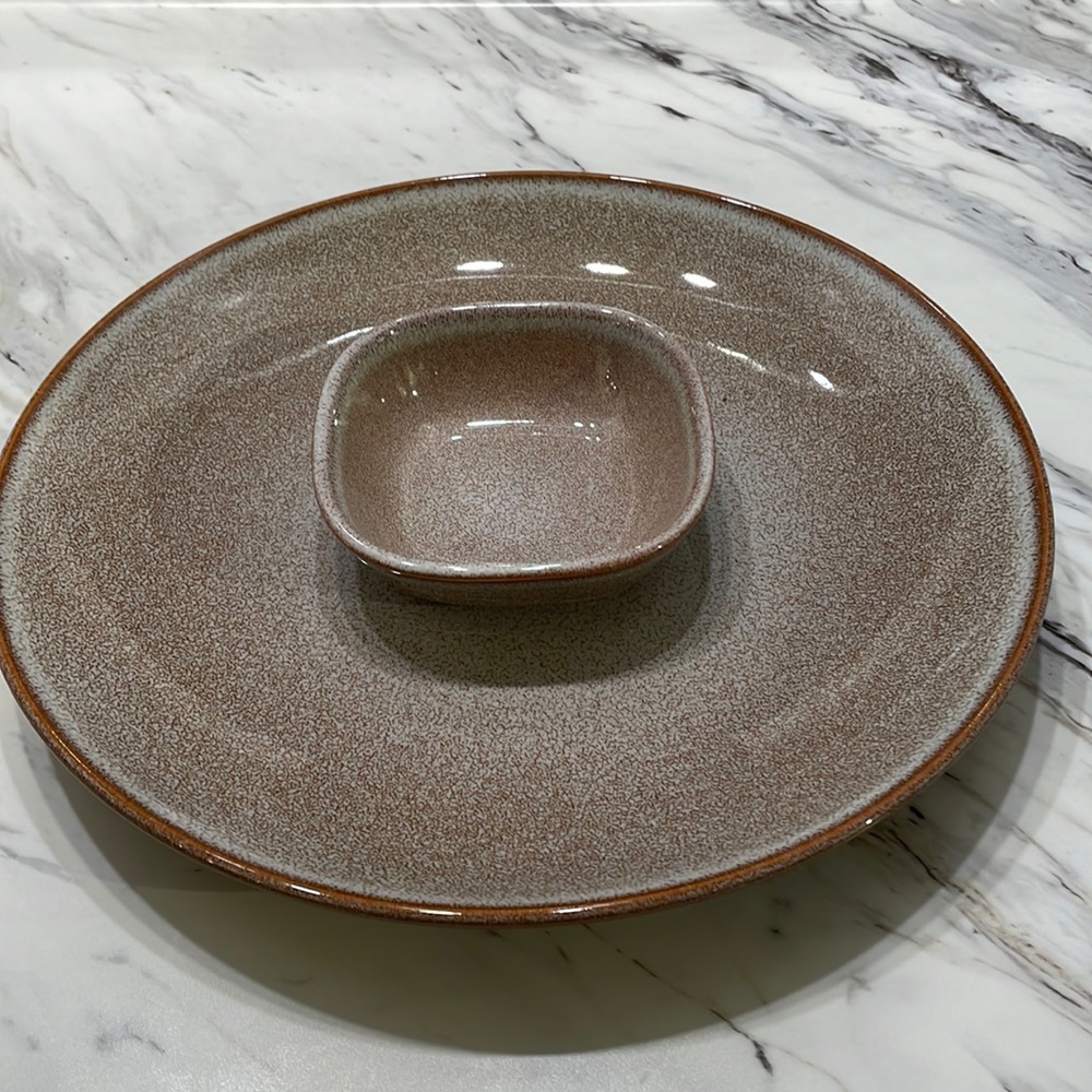 Homer Laughlin plate and dip bowl